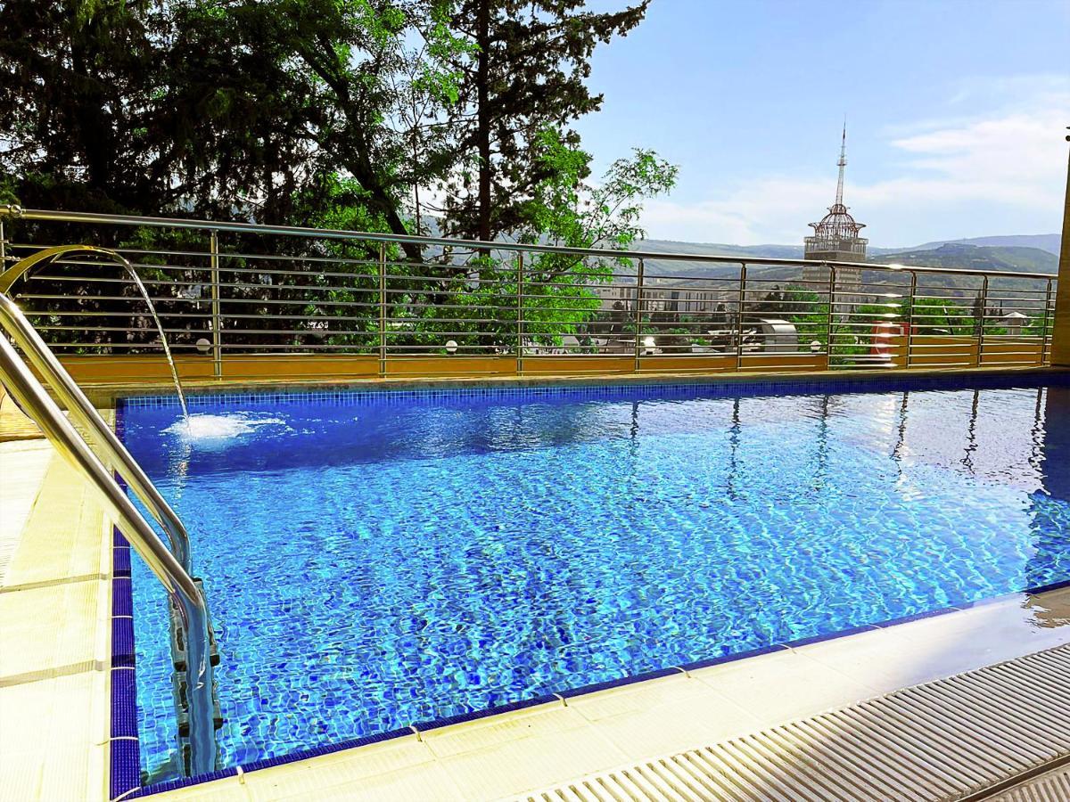 Hotel Residence Plaza Τυφλίδα Εξωτερικό φωτογραφία